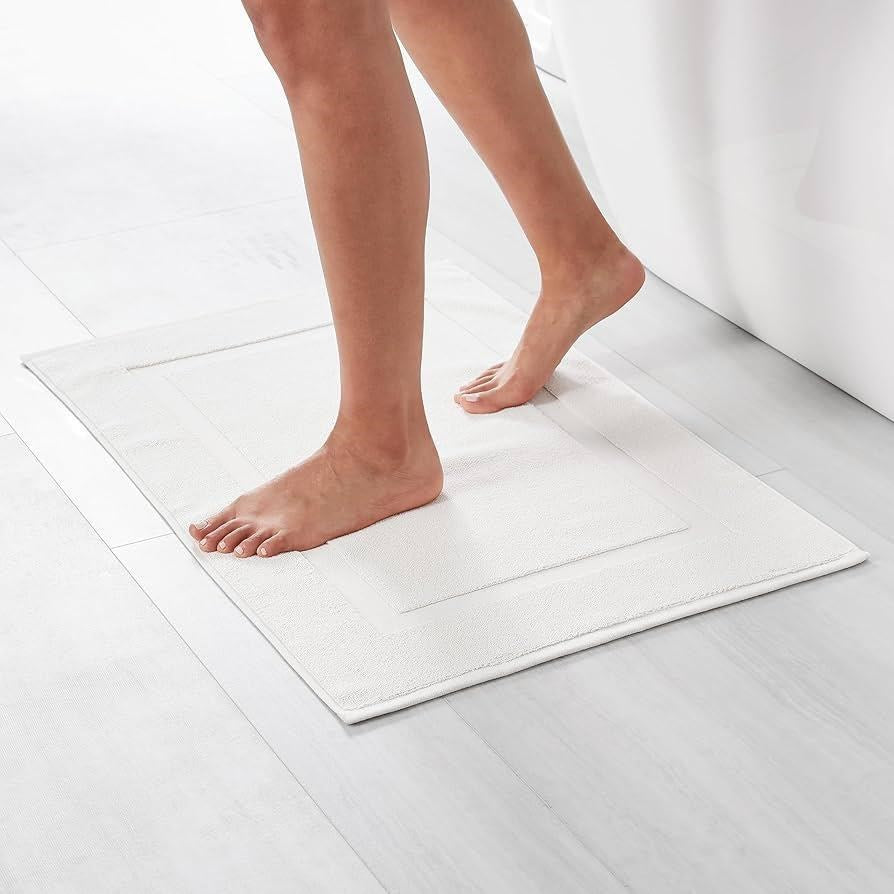 Cannon Bath Mat | Full House Lebanon