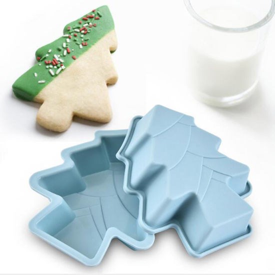 Christmas Tree Silicone Cake Mold | Full House Lebanon