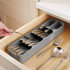 Compact Cutlery Organizer
