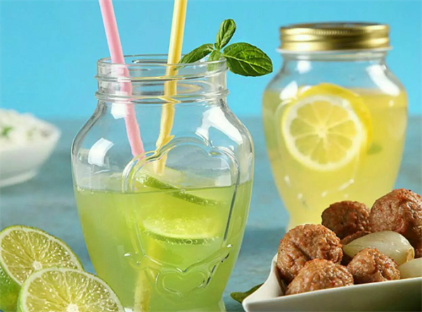 LAV Laura Glass Jars with a Metal Lid - Get 2 sets (1000 ml) | Full House Lebanon