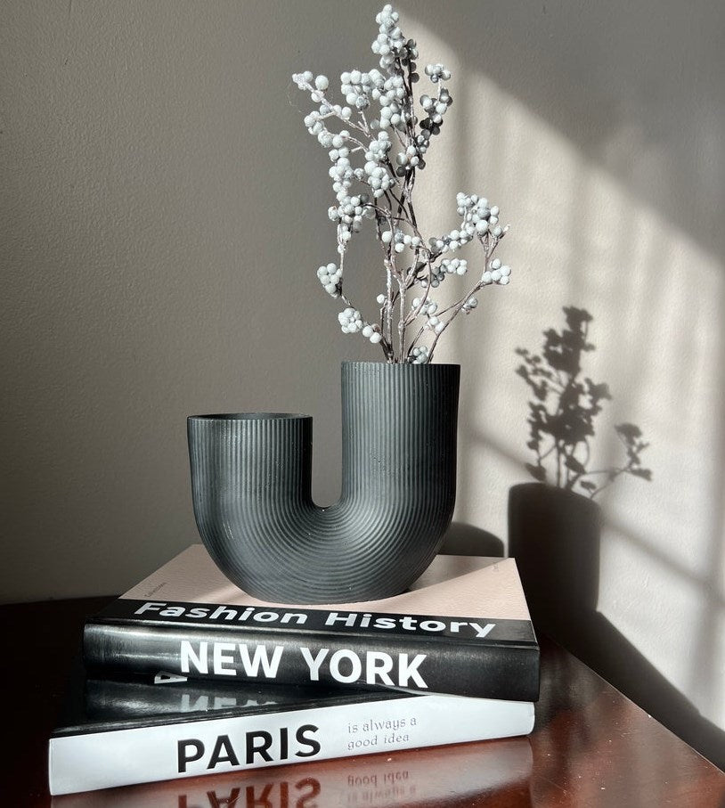 U-Shaped Ceramic Vase | Full House Lebanon