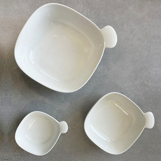 Porcelain Plate with Handle - Large | Full House Lebanon