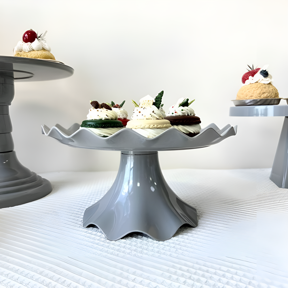 Wavy Edge Cake Stand | Full House Lebanon