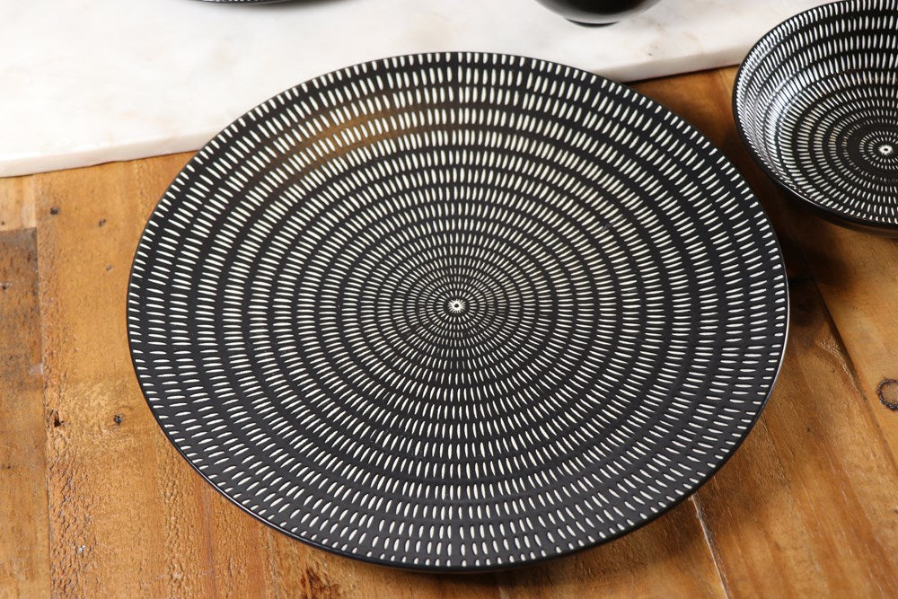Black & White Porcelain Dinnerware | Full House Lebanon