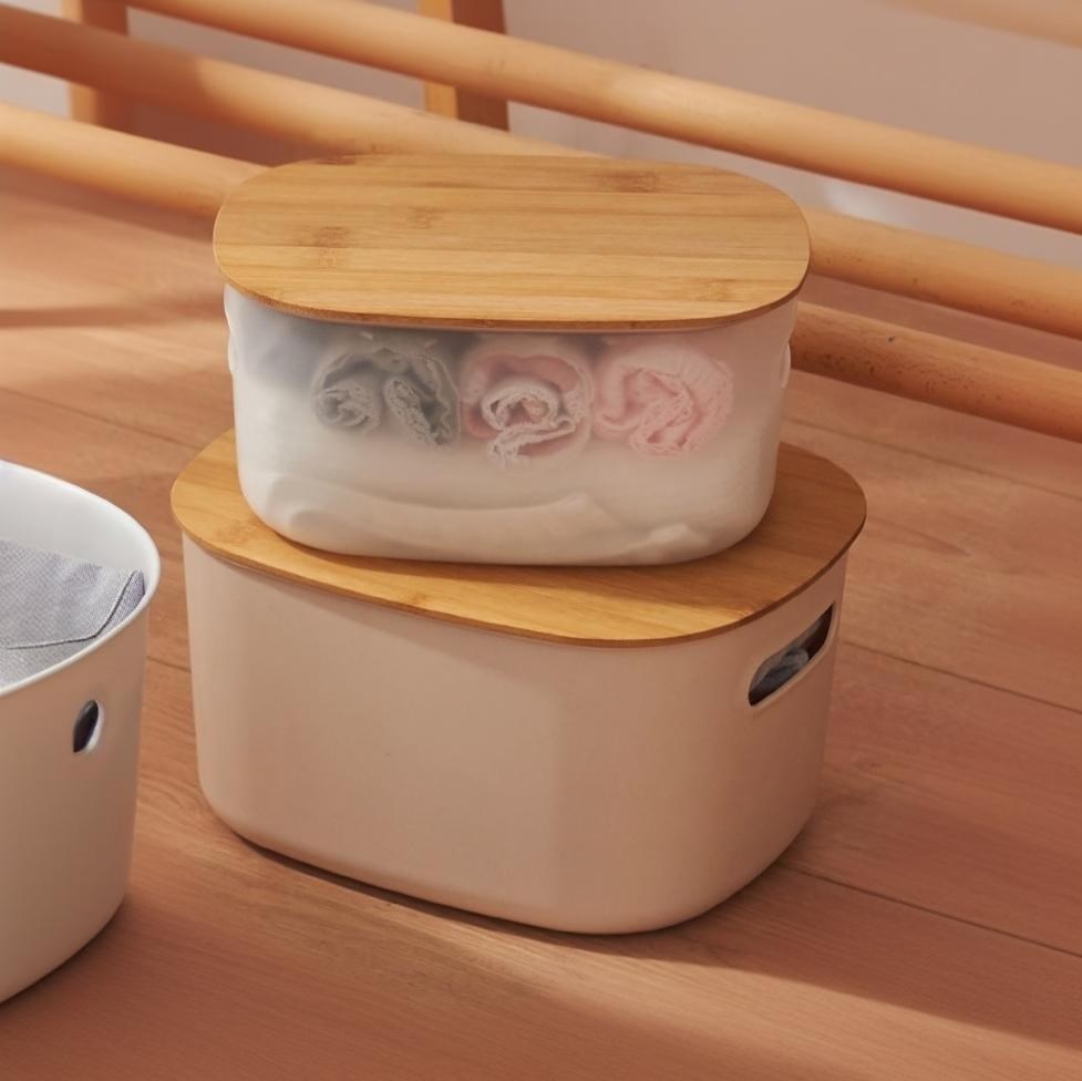 Transparent Oval Box with Bamboo Lid | Full House Lebanon
