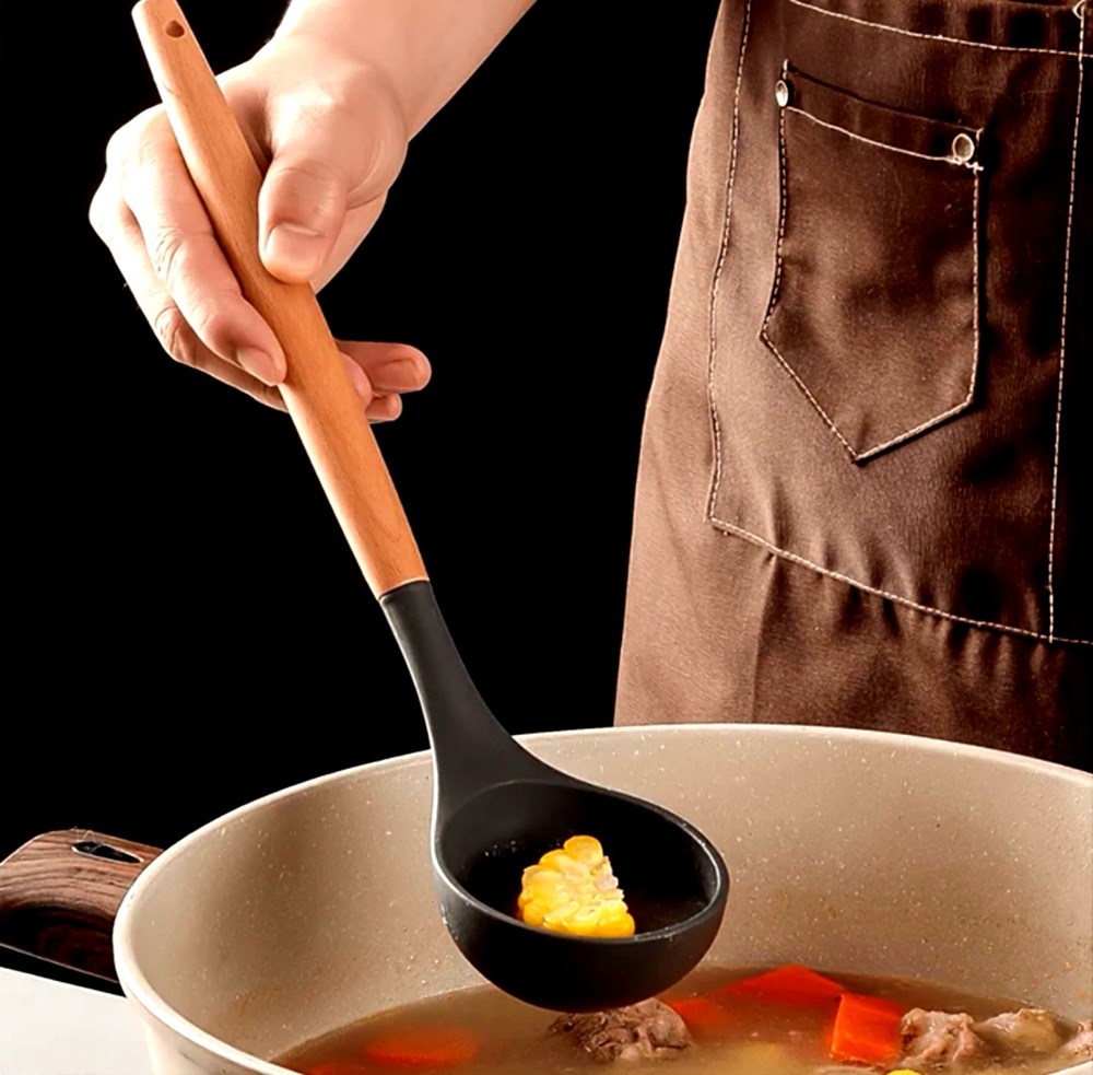 Black Kitchen Utensils | Full House Lebanon